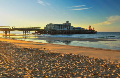 Quayside Home with Seperate Bar and optional access to Beach Hut - Foto 62