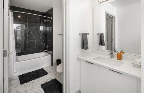 Carolina Blue - Stunning Views, Free Parking and WiFi - Foto 26