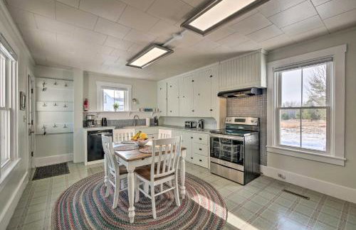 Historic Waldoboro House Near Lakes, Boating, Etc! - Foto 1