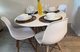 Beautiful Condo on Riverwalk King Suite w Free Parking Pet Friendly Centrally Located on the Riverwalk - Foto 18