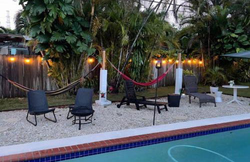 Heated Pool Private Duplex House, BBQ, Parking, WiFi - Foto 73