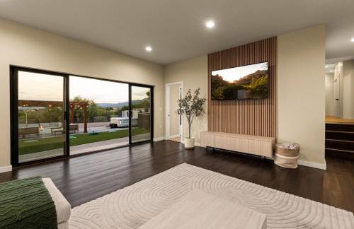 Luxury 5BR Cottonwood Retreat with Pool and Panoramic Views - Foto 27