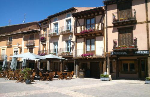 Apartamentos La Alborada Medieval - Foto 34