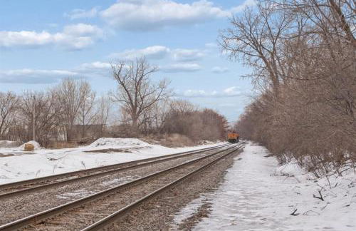 Updated 3-Bed Off Como Lake on Charming Cul-De-Sac - Foto 21