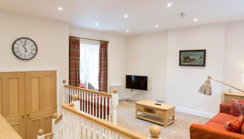 Netherby Hall - Foto 4