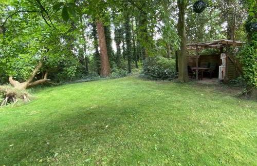 Ferienwohnung auf einem Resthof zentral gelegen mit viel Natur und Tieren - Foto 5