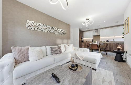 2BR Spacious Flat I King Bed I Desk I Parking X2 - Foto 9