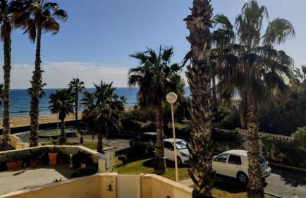 Seafront House,Sea Views,Pool and BBQ, Airport 10 mns - Photo 65