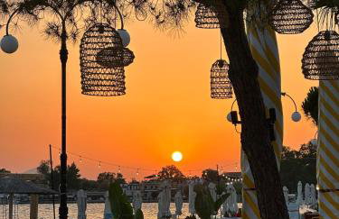 Oasis Grand House-large balcony with sea view - Photo 61