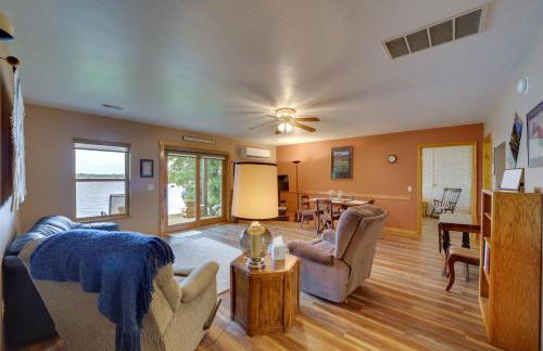 Boat Dock and Fire Pit Sunset Cove Lakefront Gem - Foto 7