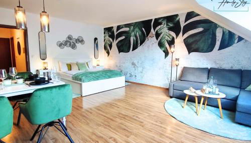 HOMELY STAY Serenity Greens - Stylisch Studio-Apartment with kitchen - 15 min from Central Station-pet friendly - Foto 3