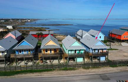Waterfront Shared Pool w/ Bay Views, Boat Dock Oscar's Lodge by Avantstay - Foto 74