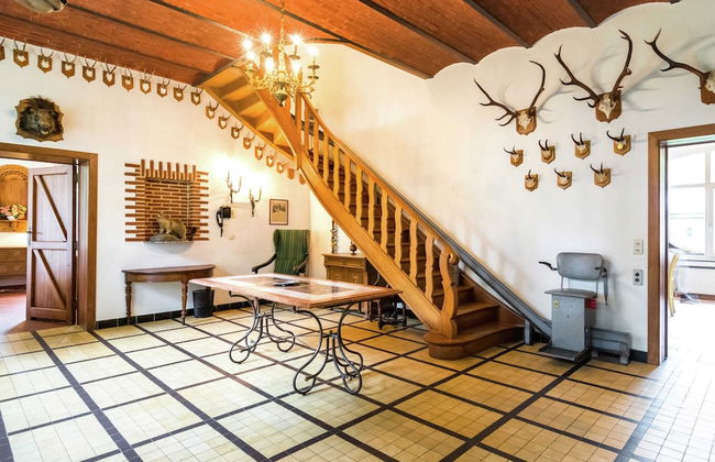 Mansion in Beauplateau Near Forest - Photo 30