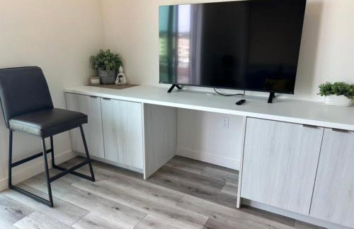 Heart of Hollywood - Walk of Fame Studio - 1bd or 2bd with View - Free parking - Balcony - Wifi - Rooftop - Gym - Upscale amenities - Foto 28