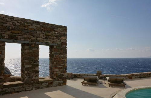 5 bedroom villa with pool, sunset views, direct access to the sea - Foto 9