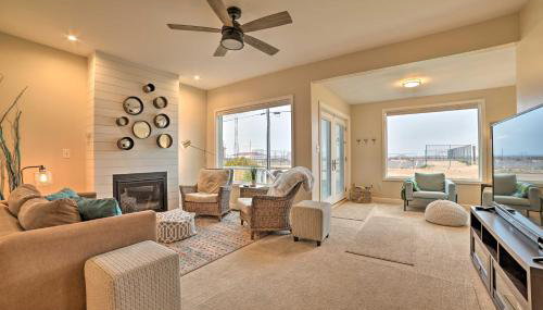 Chic Manistee Cottage Steps to Lake Michigan! - Foto 5