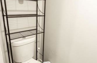 Spacious Guest Suite Amazing Location - Foto 11