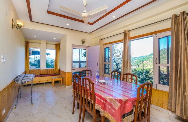 OYO 12187 Home Luxury Studio Kasauli - Foto 19