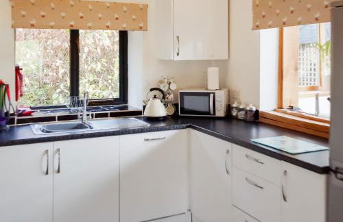 Heyope Cottage - Photo 6