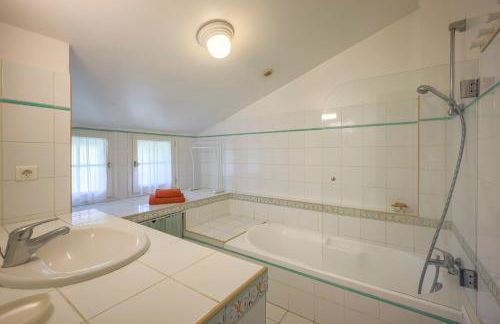 Villa Berhartia - Foto 12