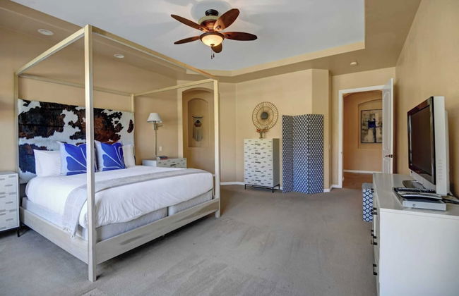 Songbird by Avantstay Pool, Spa & Firepit + Tons of Outdoor Seating - Foto 11