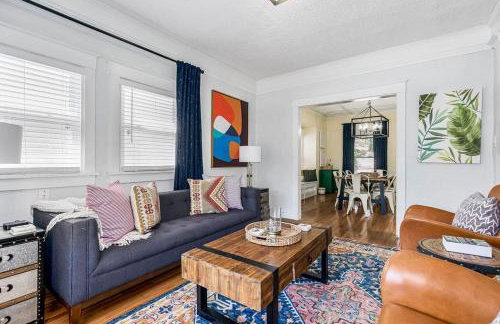 Modern Comfort in Historic Charm: 4BR KC Retreat - Foto 1