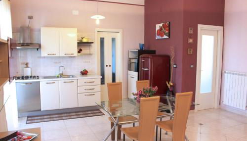 Eleatica Holiday Apartment - Foto 1