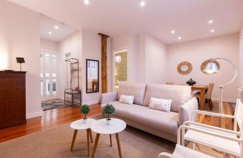 Apartamento en casa centenaria, Parque M.ªCristina - Foto 1