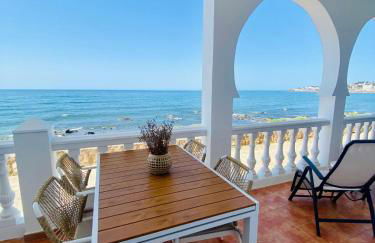 Primera Línea de Playa Increíbles vistas - Photo 18