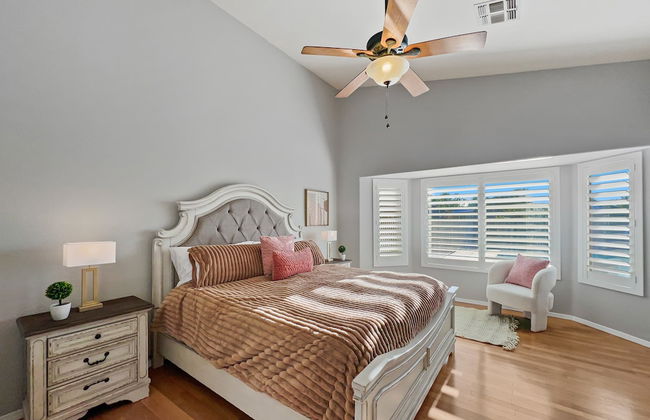 Kimberly Surprise - Photo 4