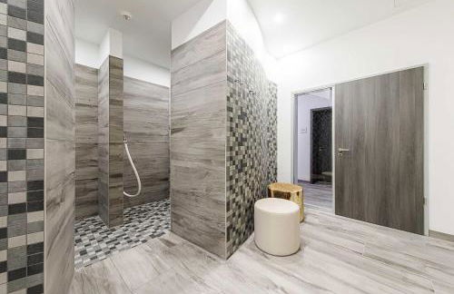 Boddenluemmel in der Seefahrtschule - Foto 17