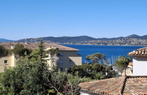 Appt 83m2 rez de jardin dans villa parc privé balcon vue mer - Foto 5