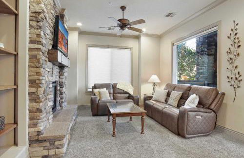 Sierra Sky - Patio with fireplace - Foto 16
