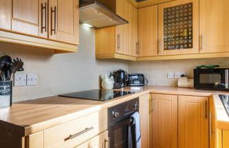 Haworth Stone Cottage with Log Burner and Valley Views - Foto 12