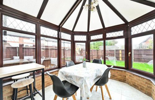 Quiet & Modern Contemporary Home for Work & Family - Foto 33