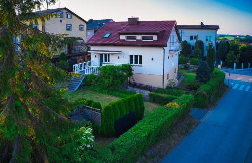 Dom wakacyjny Na Tulipanowej w Chmielnie - Foto 1