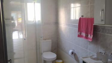 Apartamento encantador com lareira - Foto 2