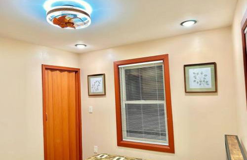 Chic Chalet River Views & Access - Foto 72