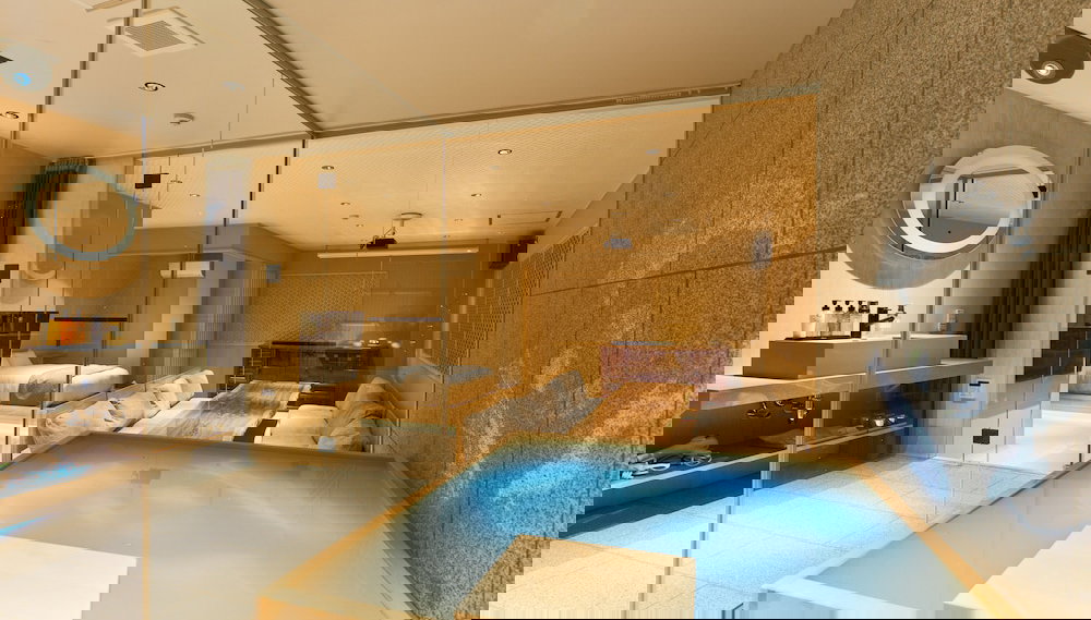 KONJAKUSO Osaka Tempozan "IKESU" Projection Mapping SPA "TAKADORO" Wheel View - Foto 1, Imagen principal