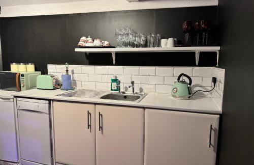 Essex Dungeon Suite - Foto 17