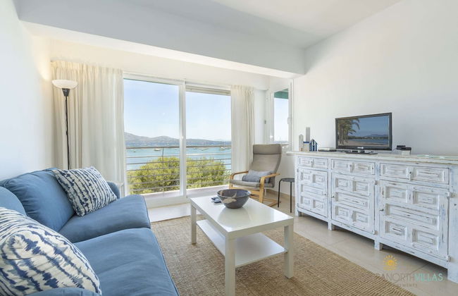 Apartment in Port de Pollenca by the Beach - Foto 1