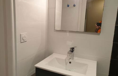 Cute Cottage with Pool at Marciac Lake - Photo 9