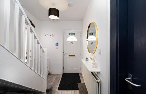 3BR Haven Retreat in Wallasey with FREE Street Parking - Foto 19