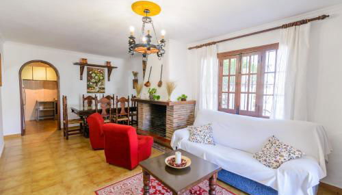 Casa Patio de Los Naranjos Piscina privada - Photo 4