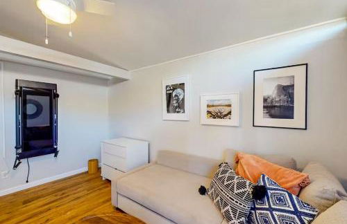 NEW Beautiful San Diego Mid-Century Treehouse - Foto 35