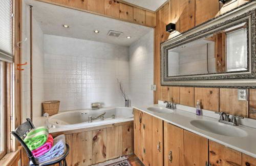 Skaneateles Lake Home Water Views and Private Beach - Photo 19