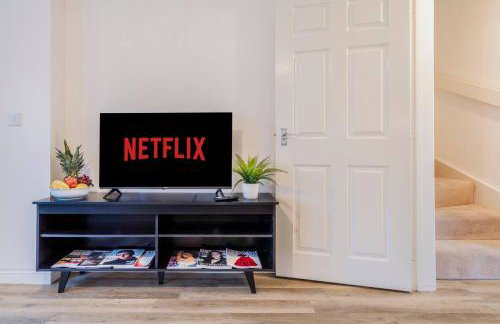 Wootton Perfect For Long Stays 3 Bedroom Parking - Foto 8