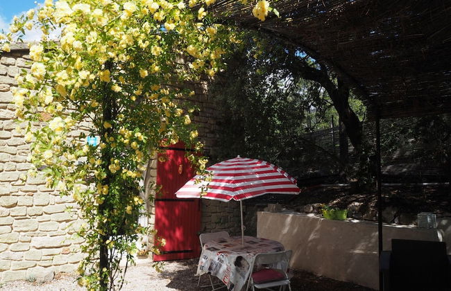 Chalet by Mont Ventoux With Stunning Views - Photo 15