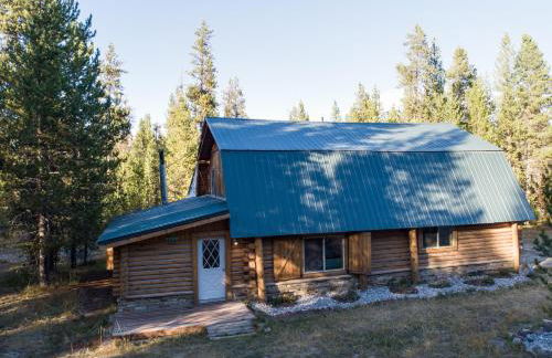 Grey Wolf Retreat by KABINO Sleeps 20 Commercial Kitchen Fire Pit WiFi Bunk Beds - Foto 52