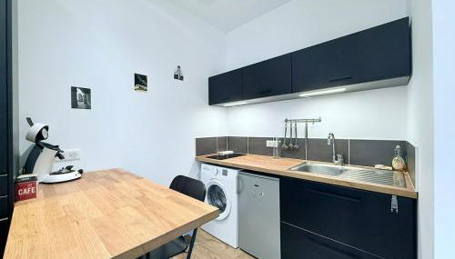 1738 - T1 Bis Corderie Royale RDC hyper Centre - Foto 2